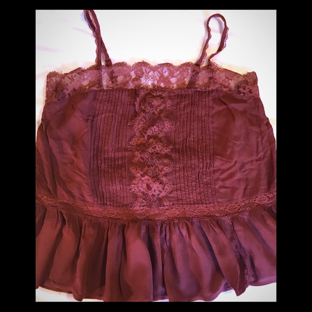 Lace spaghetti strap shirt